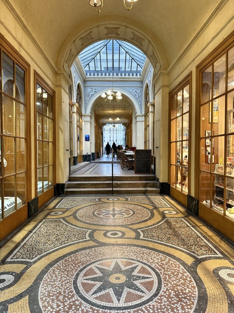 Secret Spots in Paris